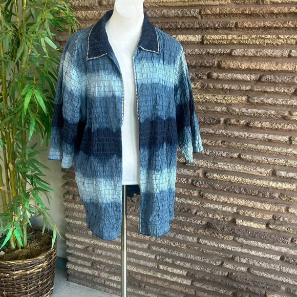 Bleu Bayou Denim Ombre Smocked Open Drape Rhinestone Accented Jacket Size 2X - Picture 9 of 9